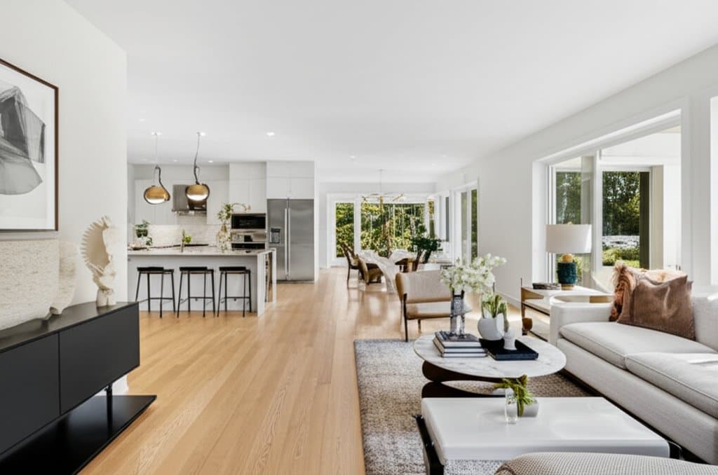 Mesh Wi-Fi 6E Eliminates Smart Home Dead Zones